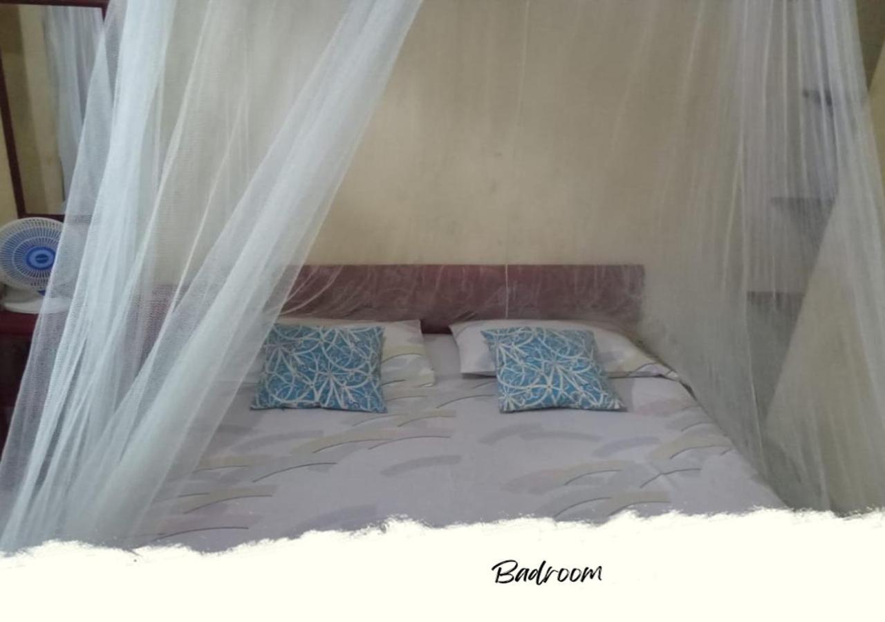 Heiner Homestay Бунакен Екстериор снимка